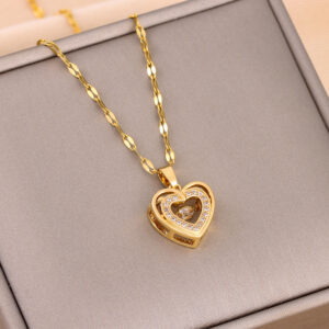 Gleaming Heart Necklace